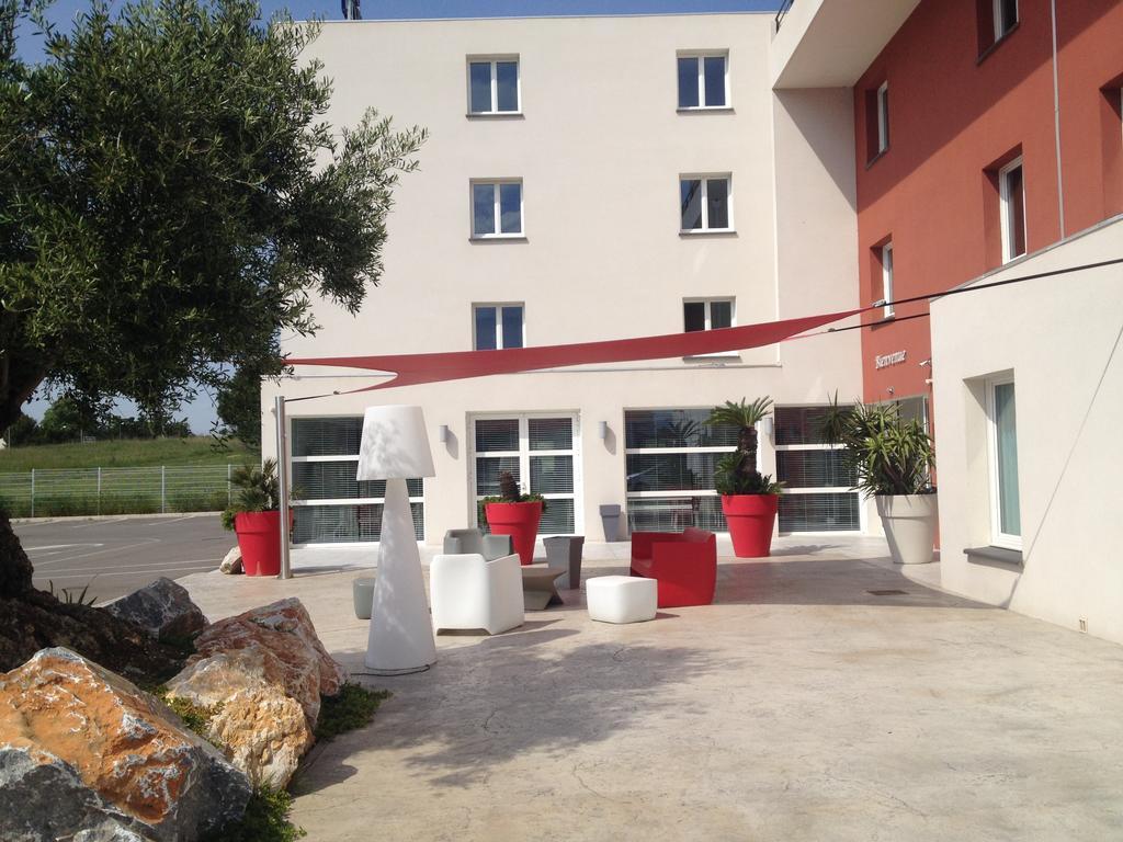 Kyriad Perpignan Sud Exterior foto